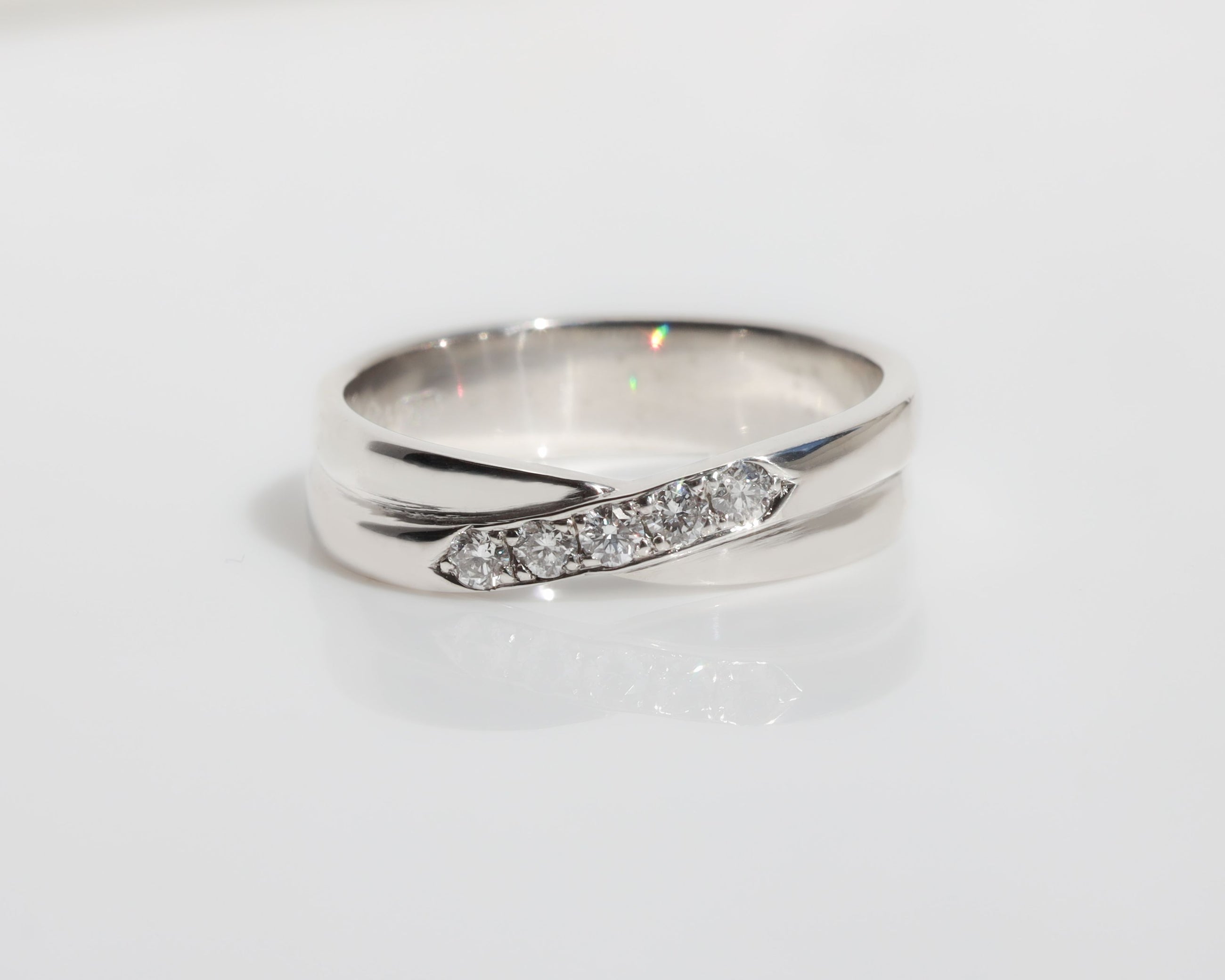 Debbie Crossover Ring - Small