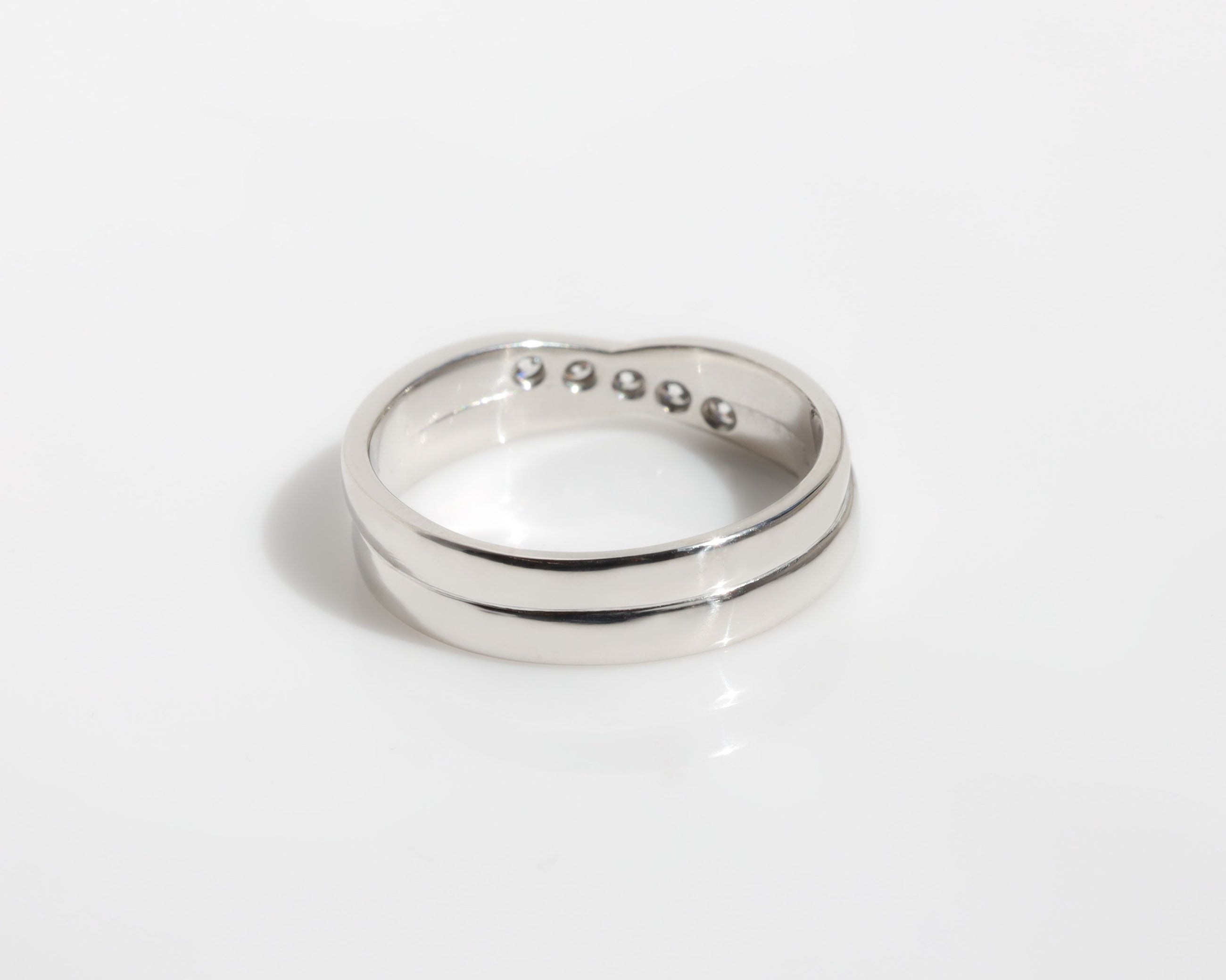 Debbie Crossover Ring - Small