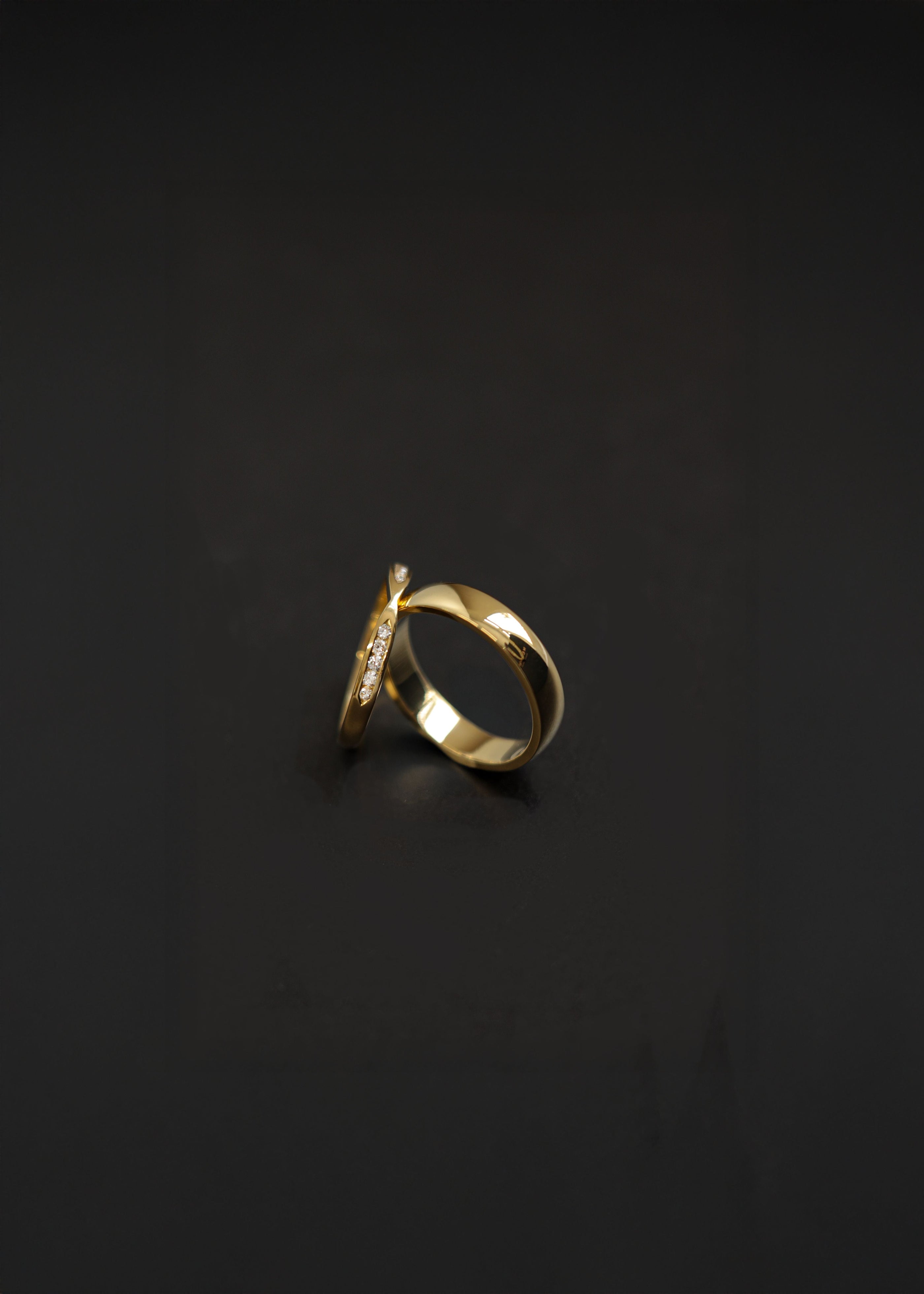 The Difference Between 9ct and 18ct Gold