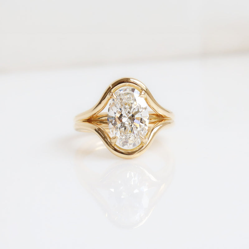 Alma Diamond Ring