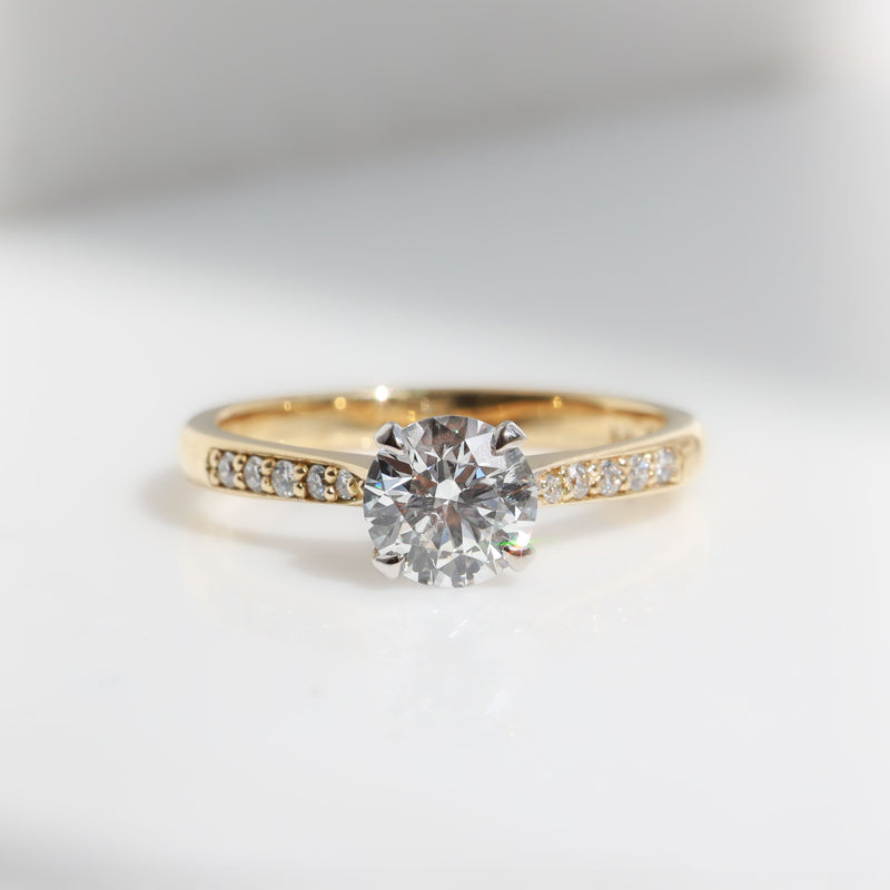 Amy Diamond Ring