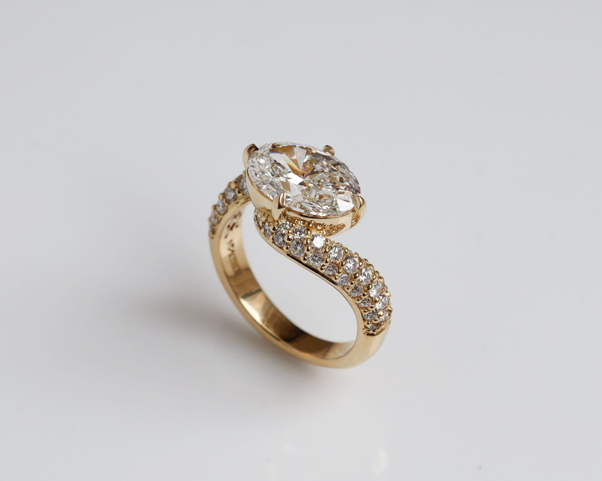Naomi Diamond Ring