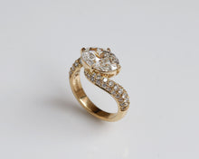 Naomi Diamond Ring