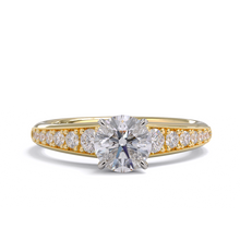 Manaia Round Brilliant Diamond Ring