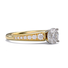 Manaia Round Brilliant Diamond Ring