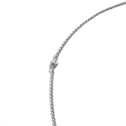 close up of platinum chain clasp 