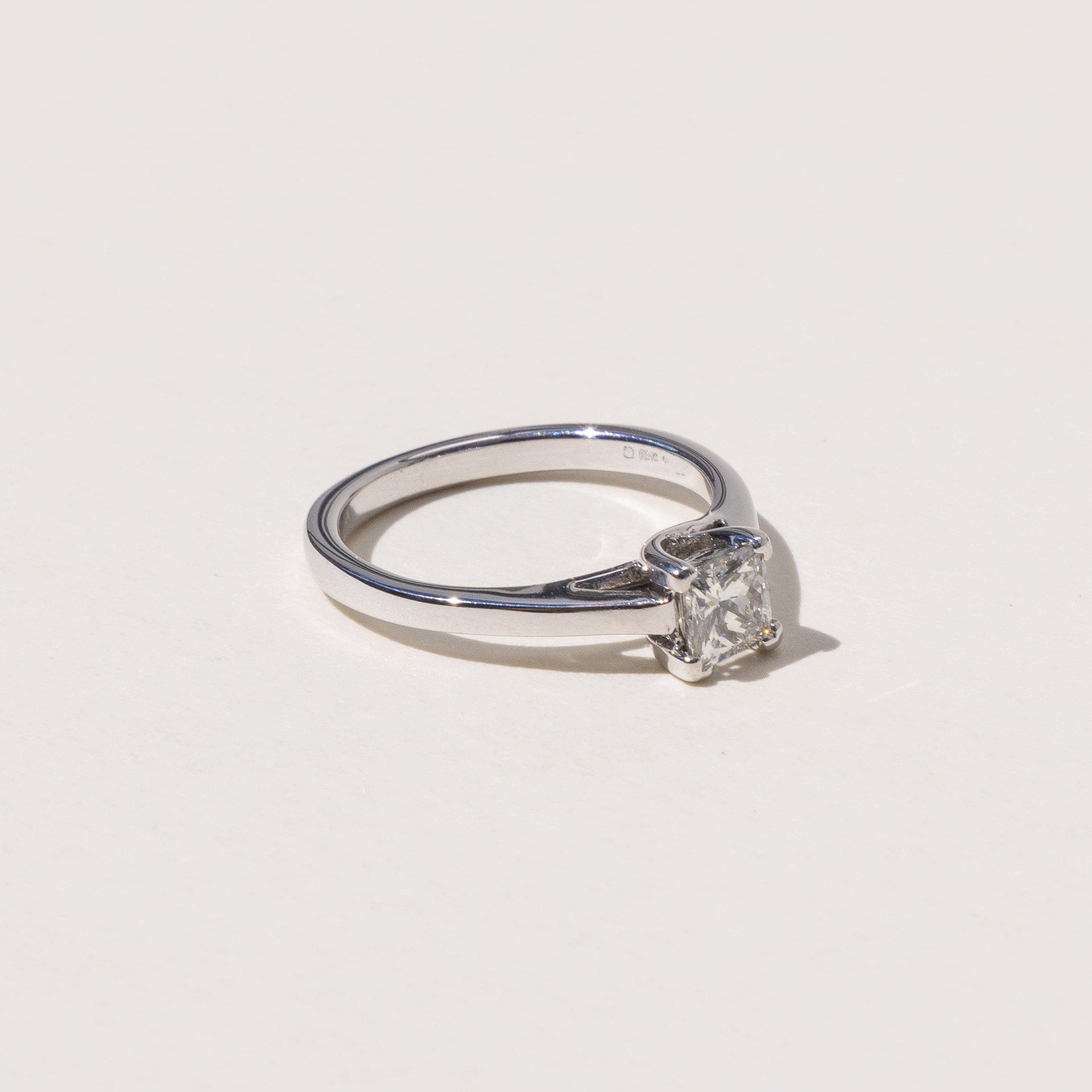 Custom Design Diamond Solitaire made to order from our on site workshop in Auckland New Zealand