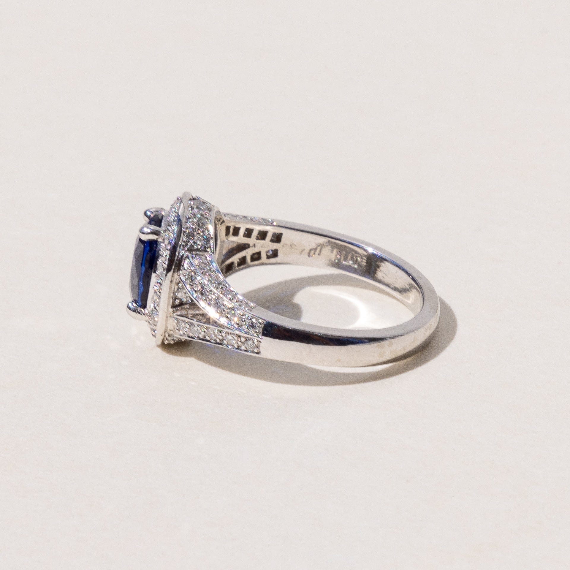 Luna Oval Blue Sapphire Halo Ring