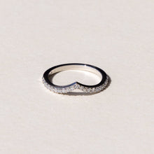 Lila Wishbone Pave Band