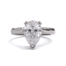 Ivy Pear Cut Diamond Solitaire