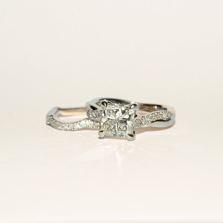 Darling Diamond Wedding Set